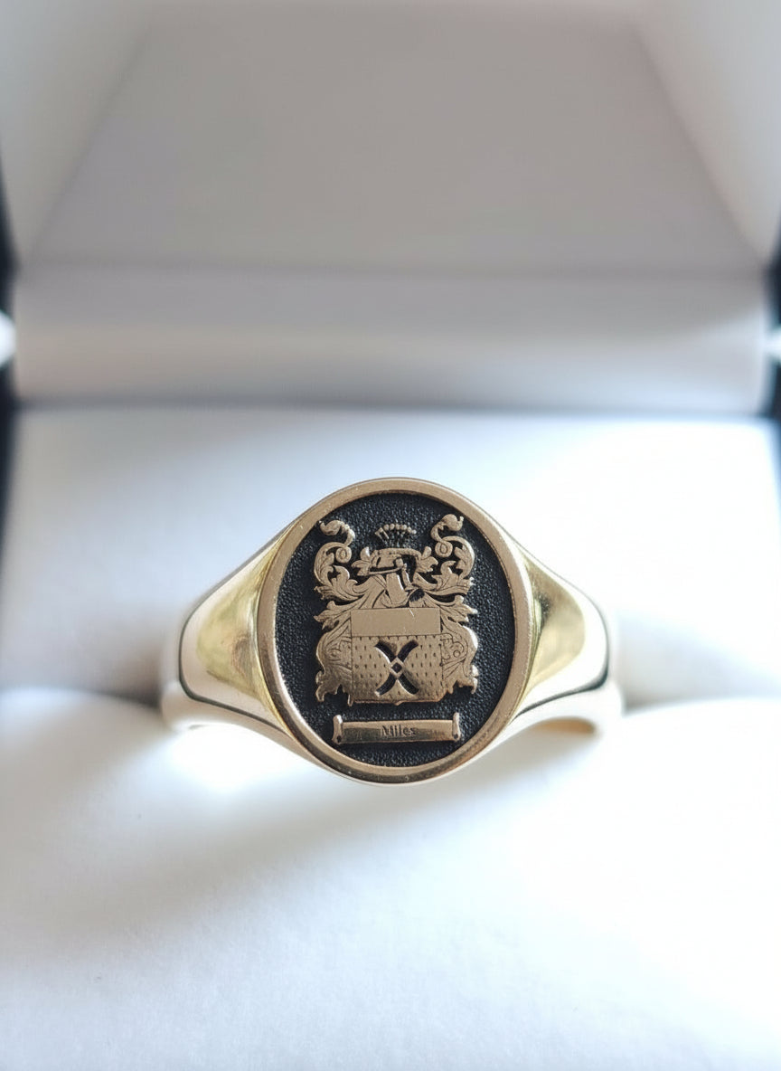 9ct Yellow Gold Signet Ring with Engraving