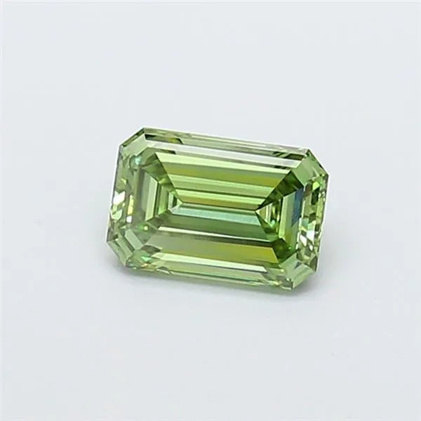 0.73ct Emerald Lab Grown Diamond (Colour Fancy Vivid Green, Clarity VS1, IGI Certified)