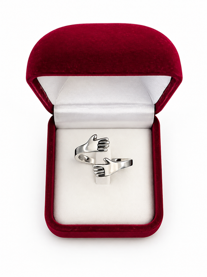 Hug Ring